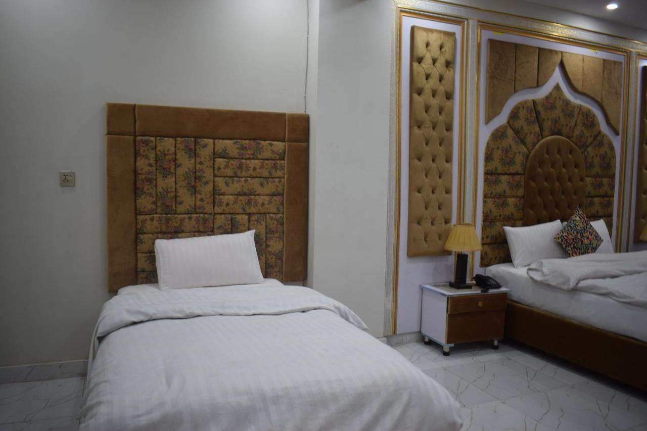 Relax Inn Лахор Экстерьер фото