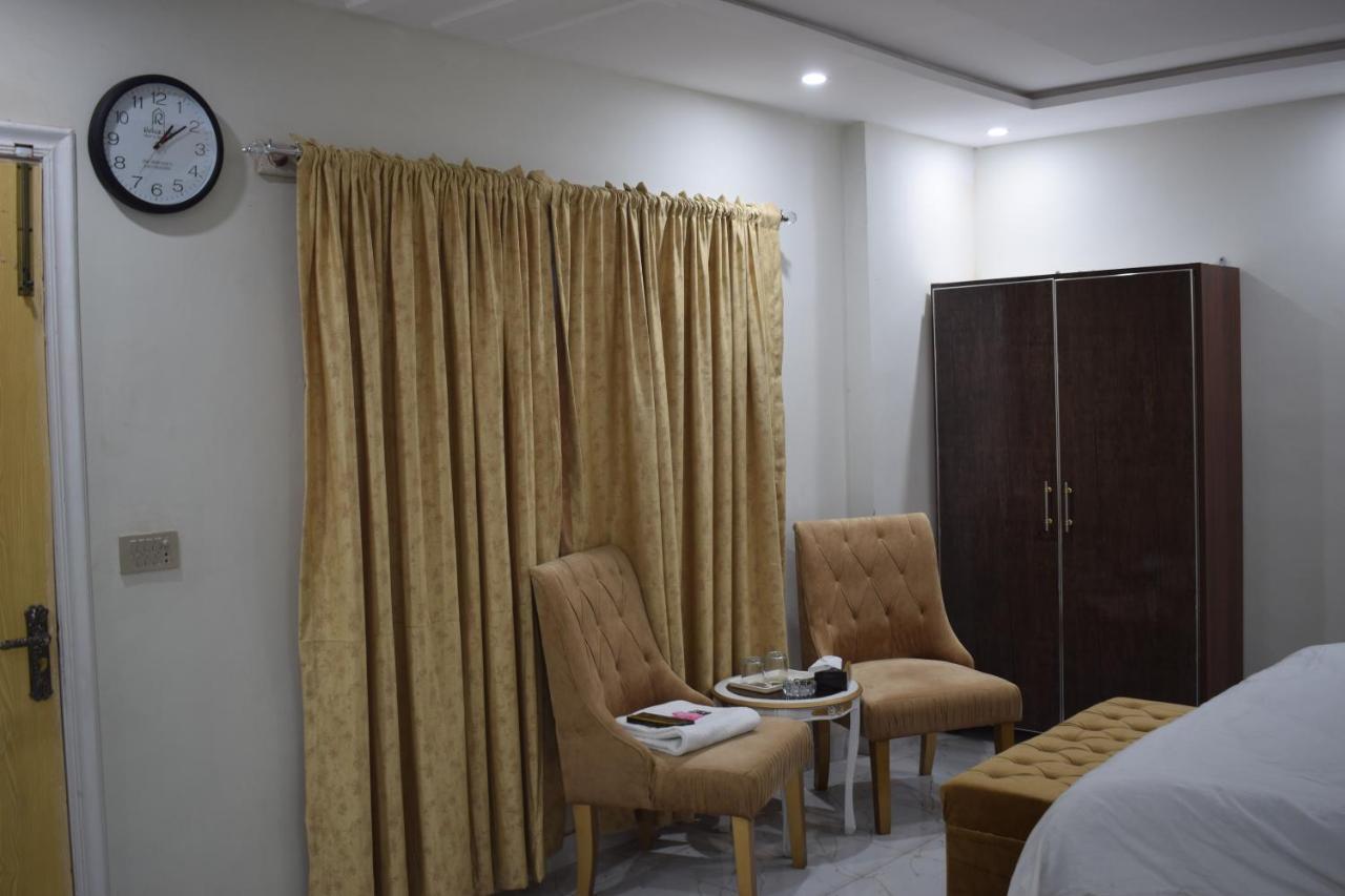 Relax Inn Лахор Экстерьер фото