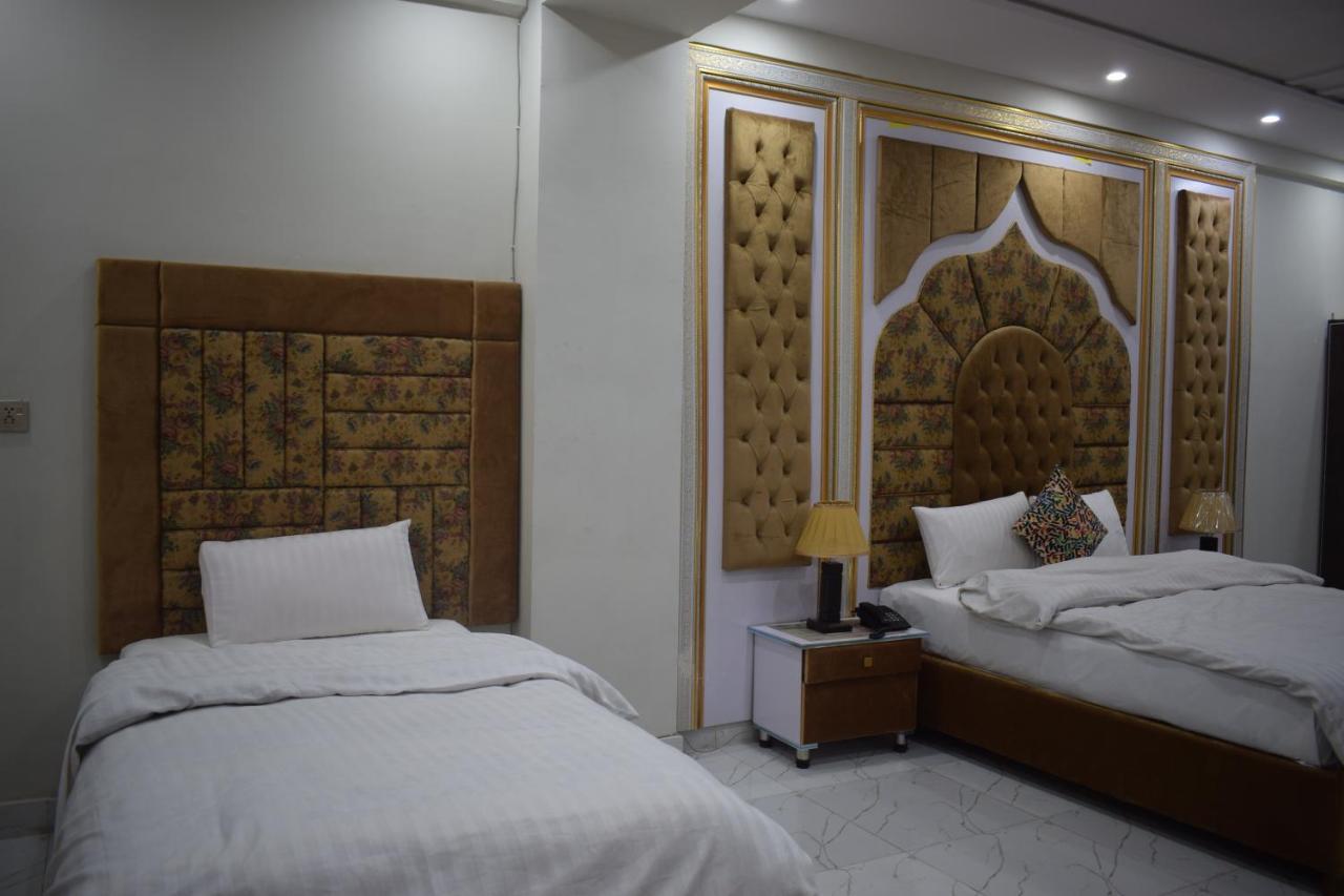 Relax Inn Лахор Экстерьер фото